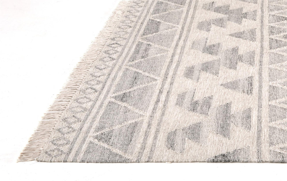 HomeRoots 8' Handmade Wool Geometric Dhurrie Area Rug in Ivory, Gray, and Blue with Charming Fringed Edges 8' X 10' 511987