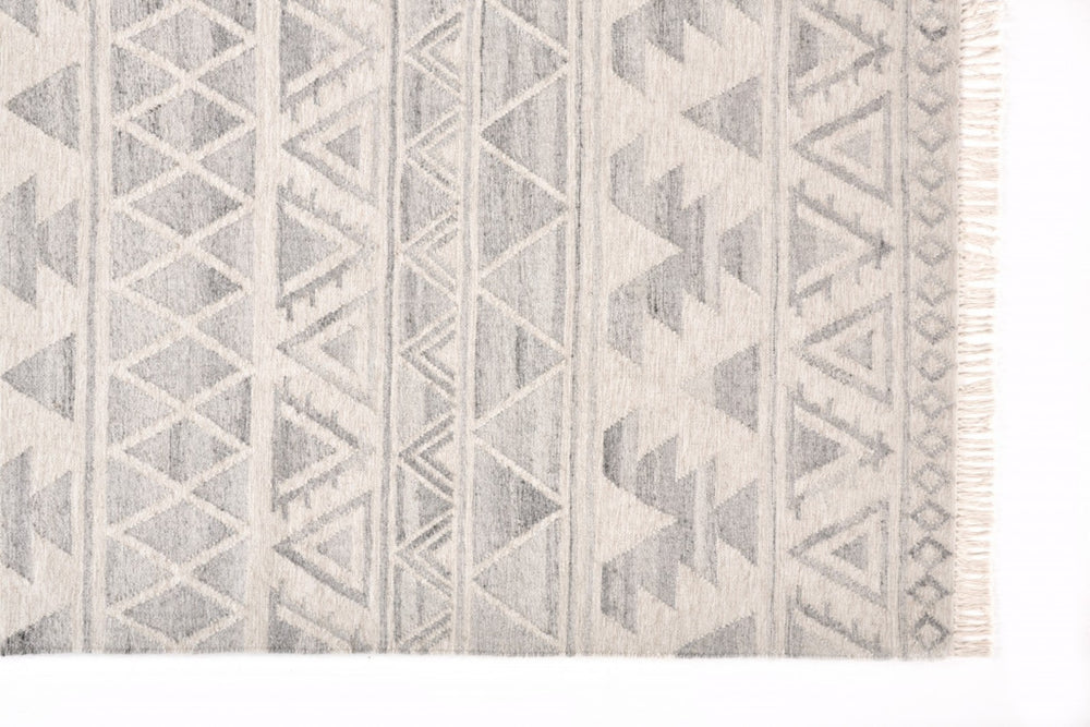 HomeRoots 8' Handmade Wool Geometric Dhurrie Area Rug in Ivory, Gray, and Blue with Charming Fringed Edges 8' X 10' 511987