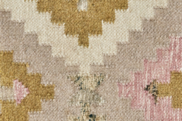HomeRoots 10' Handmade Wool Geometric Dhurrie Area Rug in Pink Gold and Taupe with Fringed Edges, Ideal for Home 10' X 14' 512002