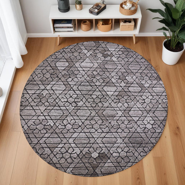 Homeroots 8' Black And Taupe Round Wool Paisley Hand Tufted Area Rug  Wool 512009