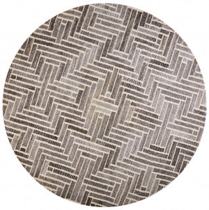 HomeRoots 5' Hand-Tufted Wool Area Rug with Modern Tan and Gray Geometric Design for Cozy Contemporary Spaces 10' Round 512019