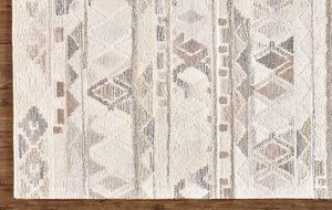 HomeRoots 5' Wool Geometric Area Rug in Beige, Ivory & Gray – Soft, Hand-Tufted Comfort for Any Room 8' X 10' 512032
