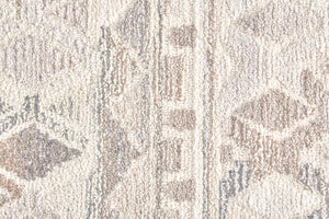 HomeRoots 5' Wool Geometric Area Rug in Beige, Ivory & Gray – Soft, Hand-Tufted Comfort for Any Room 8' Round Round 512036