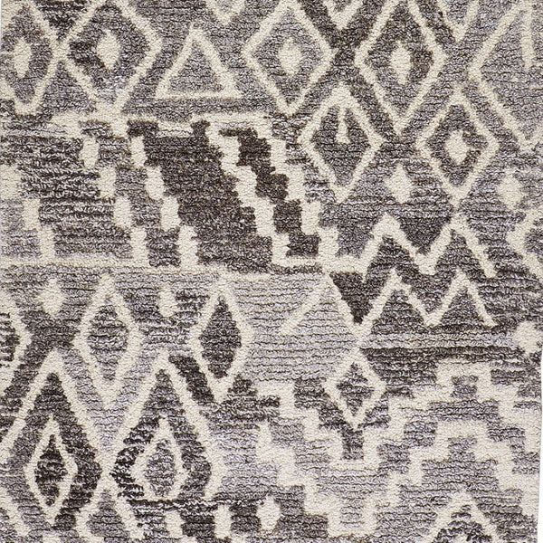 HomeRoots 5' Modern Gray and White Abstract Geometric Hand-Tufted Wool Area Rug for Stylish Home Décor 8' Runner 512044