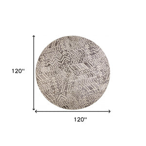 HomeRoots 5' Modern Gray and White Abstract Geometric Hand-Tufted Wool Area Rug for Stylish Home Décor 10' Round 512046