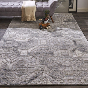 HomeRoots 5' Modern Abstract Gray and Ivory Hand-Tufted Wool Area Rug for Living Room and Bedroom Elegance 9' X 12' 512051