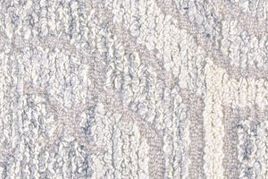 HomeRoots 5' Modern Abstract Gray and Ivory Hand-Tufted Wool Area Rug for Living Room and Bedroom Elegance 8' Round 512054