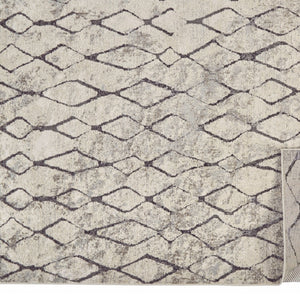 Homeroots 8' X 11' Gray And Ivory Abstract Area Rug  Polypropylene 512067