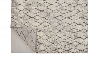 Homeroots 8' X 11' Gray And Ivory Abstract Area Rug  Polypropylene 512067