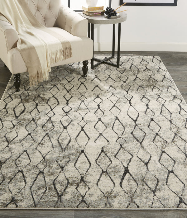 Homeroots 10' X 14' Ivory Gray And Taupe Abstract Stain Resistant Area Rug  Polypropylene 512068