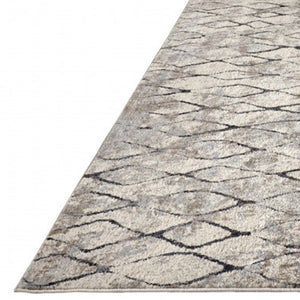 Homeroots 8' Gray And Ivory Abstract Runner Rug  Polypropylene 512069