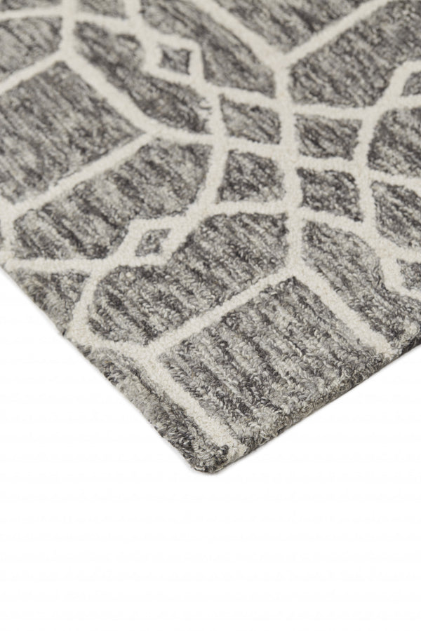 Homeroots 5' X 8' Black Gray And Ivory Wool Geometric Tufted Handmade Stain Resistant Area Rug Black,Gray,Ivory Wool 512172