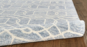 Homeroots 5' X 8' Gray And Ivory Wool Geometric Tufted Handmade Stain Resistant Area Rug Gray,Ivory Wool 512176