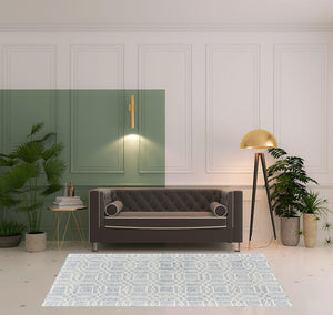 Homeroots 5' X 8' Gray And Ivory Wool Geometric Tufted Handmade Stain Resistant Area Rug Gray,Ivory Wool 512176