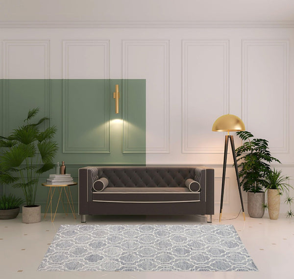 HomeRoots 5' Hand-Tufted Wool Area Rug in Ivory and Gray - Modern Geometric Design for Stylish Interiors 5' X 8' 512184
