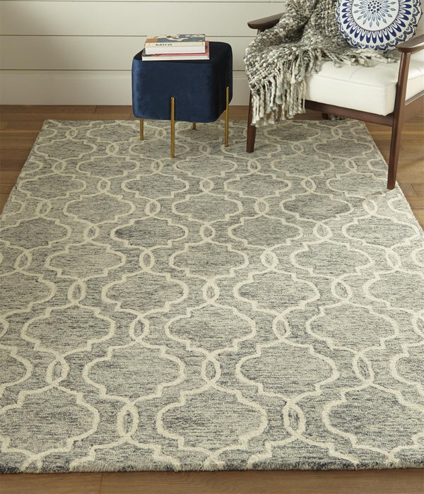HomeRoots 5' Hand-Tufted Wool Area Rug in Ivory and Gray - Modern Geometric Design for Stylish Interiors 8' X 10' 512185