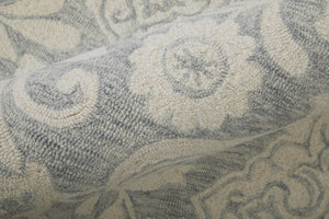 HomeRoots 5' Handmade Wool Paisley Area Rug - Elegant Blue and Ivory Design, Stain Resistant for Busy Homes 8' X 10' 512193