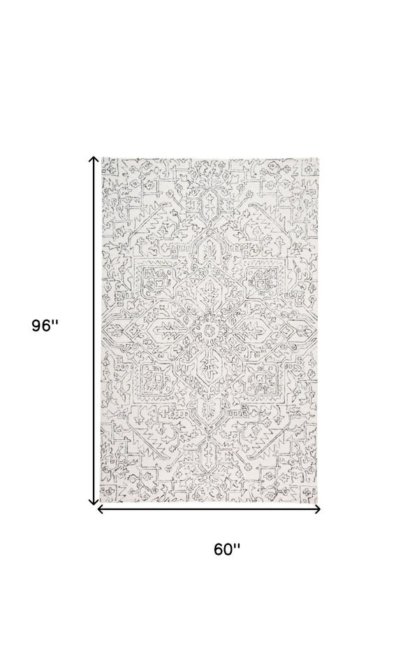 Homeroots 5' X 8' Ivory And Gray Wool Floral Tufted Handmade Stain Resistant Area Rug Ivory,Gray Wool 512212