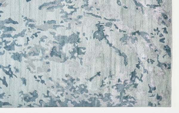 HomeRoots 4' Hand-Tufted Area Rug in Blue and Green Abstract Design – Perfect for Modern Living Spaces! 4' X 6' 512244