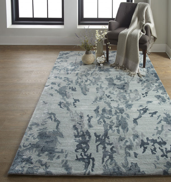 HomeRoots 4' Hand-Tufted Area Rug in Blue and Green Abstract Design – Perfect for Modern Living Spaces! 5' X 8' 512245