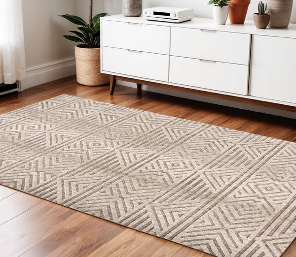 HomeRoots 4' Stain-Resistant Tan, Ivory, and Brown Geometric Area Rug for Stylish and Practical Living Spaces 4' X 6' 512259