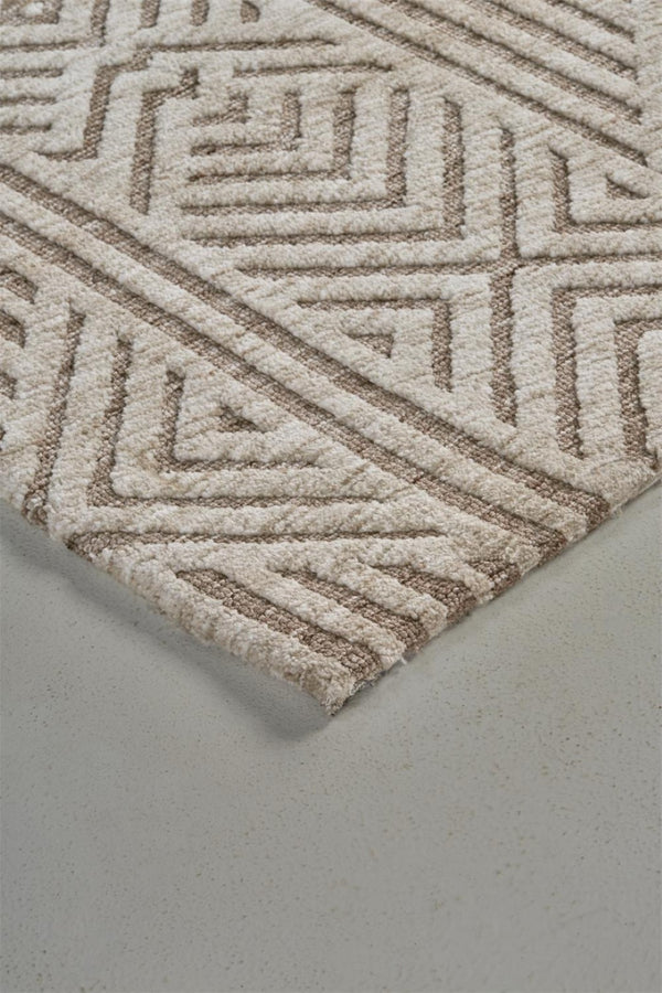 HomeRoots 4' Stain-Resistant Tan, Ivory, and Brown Geometric Area Rug for Stylish and Practical Living Spaces 5' X 8' 512260