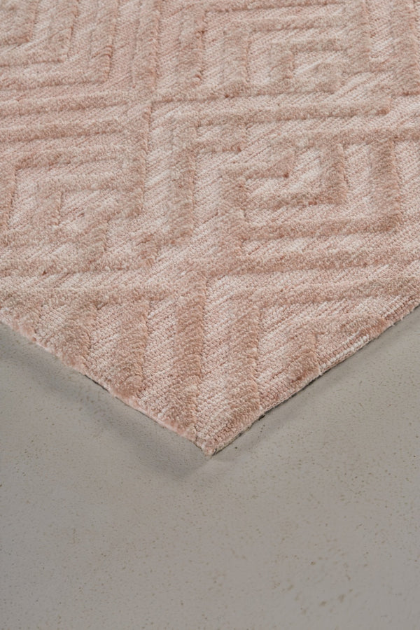 HomeRoots 4' Pink and Ivory Geometric Area Rug – Stylish, Stain-Resistant Design for Modern Home Décor Solutions 4' X 6' 512264