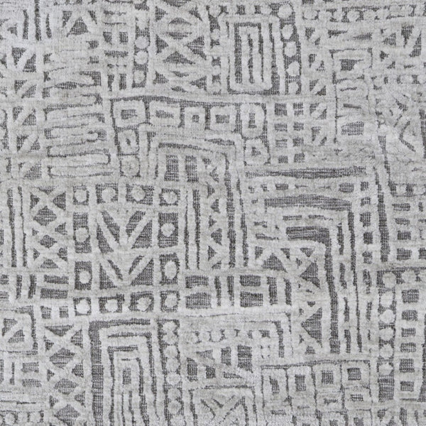 HomeRoots 4' Gray and Silver Geometric Area Rug - Stain-Resistant Modern Design for Stylish Homes and Offices 4' X 6' 512269