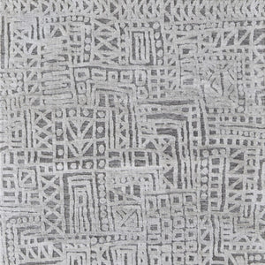 HomeRoots 4' Gray and Silver Geometric Area Rug - Stain-Resistant Modern Design for Stylish Homes and Offices 4' X 6' 512269
