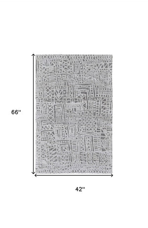 HomeRoots 4' Gray and Silver Geometric Area Rug - Stain-Resistant Modern Design for Stylish Homes and Offices 4' X 6' 512269