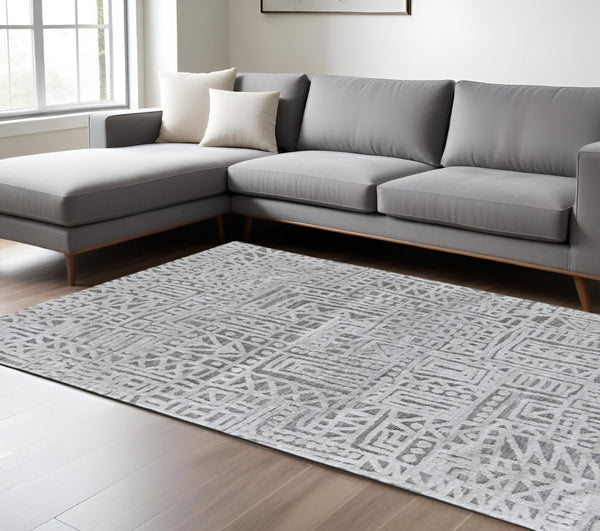 HomeRoots 4' Gray and Silver Geometric Area Rug - Stain-Resistant Modern Design for Stylish Homes and Offices 8' X 10' 512271