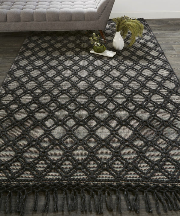 HomeRoots 5' Black and Ivory Hand-Woven Wool Area Rug with Geometric Design and Fringed Edges for Sophistication 5' X 8' 512360