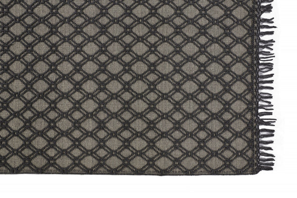 HomeRoots 5' Black and Ivory Hand-Woven Wool Area Rug with Geometric Design and Fringed Edges for Sophistication 5' X 8' 512360