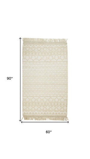 HomeRoots 5' Hand Woven Wool Area Rug with Geometric Design and Fringed Edges for Timeless Home Décor Ivory/Tan 5' x 8' 512368