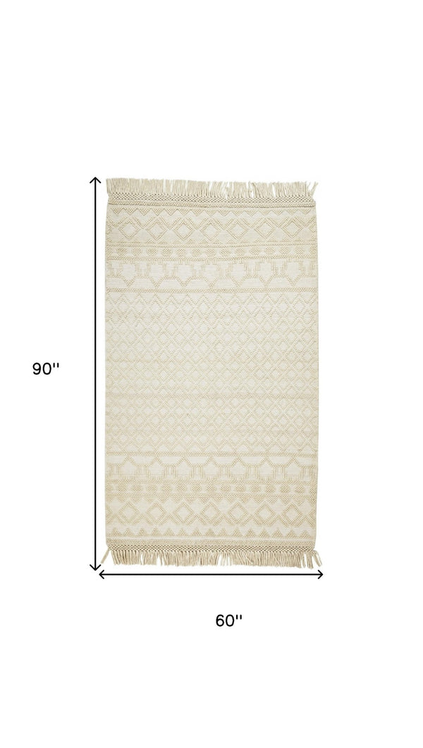 HomeRoots 5' Hand Woven Wool Area Rug with Geometric Design and Fringed Edges for Timeless Home Décor Ivory/Tan 5' x 8' 512368