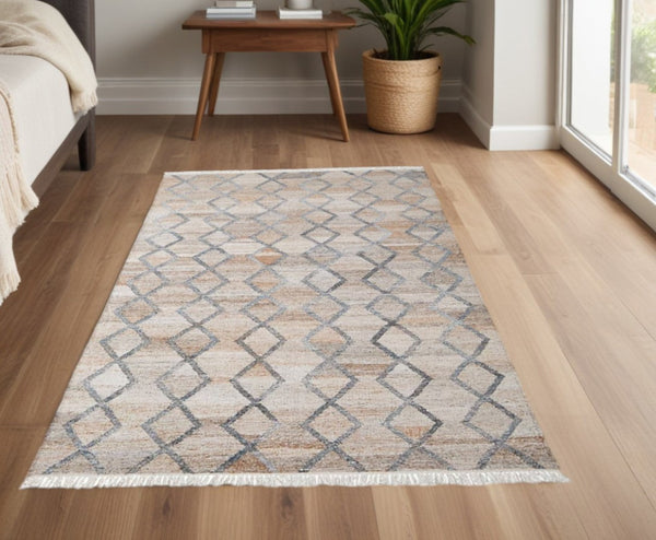 HomeRoots 4' Hand-Woven Geometric Area Rug in Gray, Ivory & Tan – Stain-Resistant with Timeless Fringe Design 4' X 6' 512428