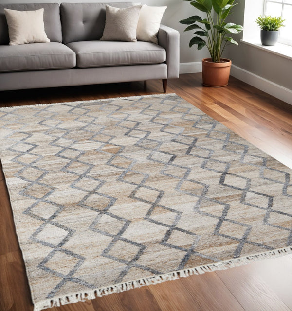 HomeRoots 4' Hand-Woven Geometric Area Rug in Gray, Ivory & Tan – Stain-Resistant with Timeless Fringe Design 5' X 8' 512429
