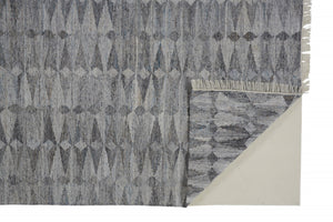 HomeRoots 4' Gray and Black Geometric Hand-Woven Area Rug for Modern Style and Eco-Friendly Comfort 5' X 8' 512447