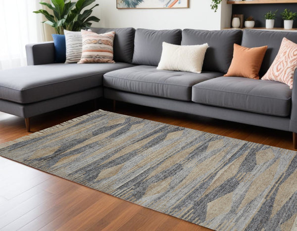 HomeRoots 4' Hand-Woven Abstract Area Rug in Gray, Black, and Brown with Timeless Fringe for Stylish Spaces 9' X 12' 512455