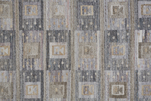 HomeRoots 5' Hand-Woven Geometric Area Rug in Gray, Black & Brown - Stylish, Eco-Friendly, Soft & Durable 5' X 8' 512459
