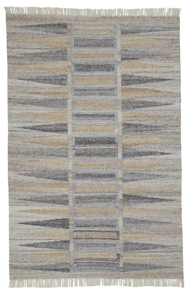 HomeRoots 4' Hand-Woven Geometric Area Rug in Gray, Black & Brown - Eco-Friendly, Soft, Durable & Stylish 5' X 8' 512465