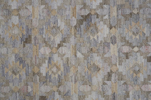 HomeRoots 5'' Gray, Black, and Brown Geometric Hand-Woven Area Rug – Eco-Friendly, Stain-Resistant Design 5' X 8' 512471