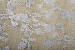 Homeroots 8' Tan And Gray Wool Floral Hand Tufted Runner Rug Tan,Silver,Gray Wool 512555