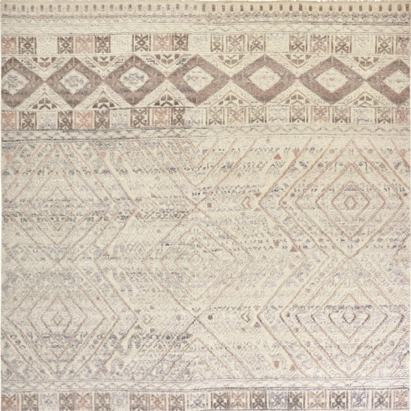 HomeRoots 4' Hand-Knotted Geometric Area Rug in Gray, Ivory & Pink – Perfect for Modern Home Decor Spaces 4' X 6' 512557
