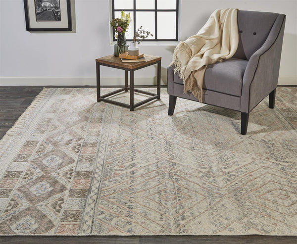 HomeRoots 4' Hand-Knotted Geometric Area Rug in Gray, Ivory & Pink – Perfect for Modern Home Decor Spaces 5' X 8' 512558