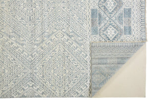HomeRoots 4' Hand-Knotted Geometric Area Rug in Gray, Ivory & Pink – Perfect for Modern Home Decor Spaces 5' X 8' 512573