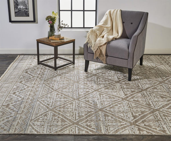 HomeRoots 4' Gray and Ivory Geometric Hand-Knotted Area Rug - Modern Artisan Craftsmanship for Any Room 9' X 12' 512583