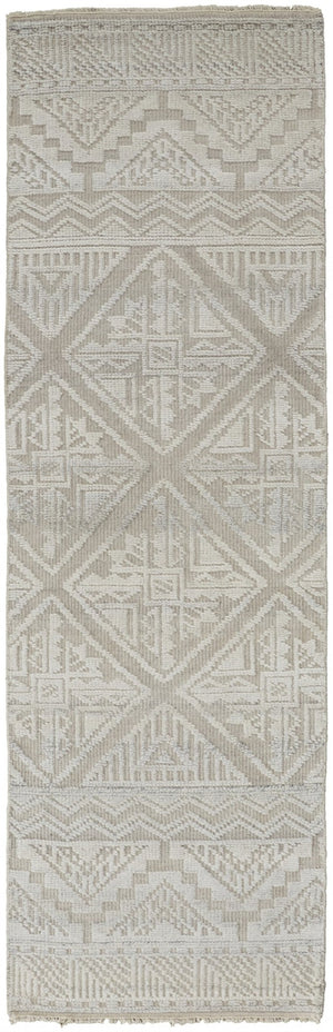 HomeRoots 4' Gray and Ivory Geometric Hand-Knotted Area Rug - Modern Artisan Craftsmanship for Any Room 8' Runner 512586