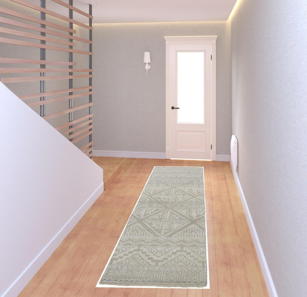 HomeRoots 4' Gray and Ivory Geometric Hand-Knotted Area Rug - Modern Artisan Craftsmanship for Any Room 8' Runner 512586