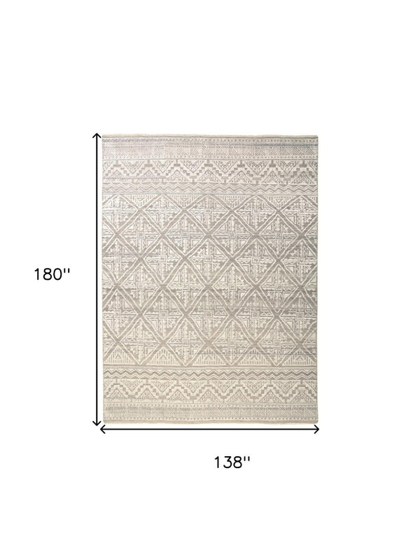 HomeRoots 4' Gray and Ivory Geometric Hand-Knotted Area Rug - Modern Artisan Craftsmanship for Any Room 12' X 15' 512587